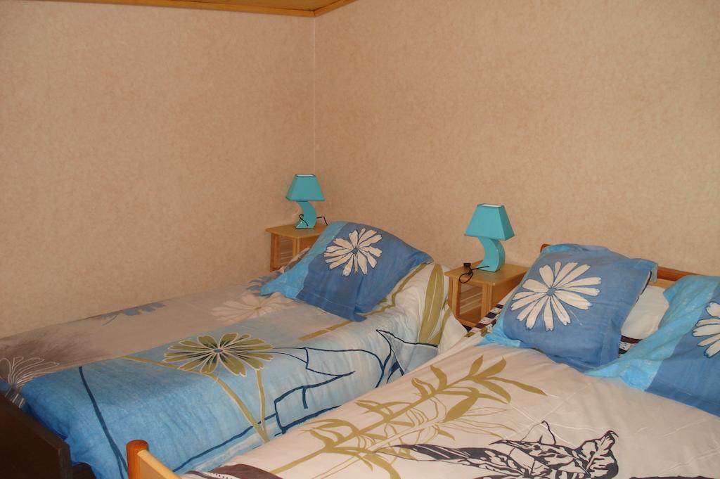 La Croix De Bois Jayat Room photo